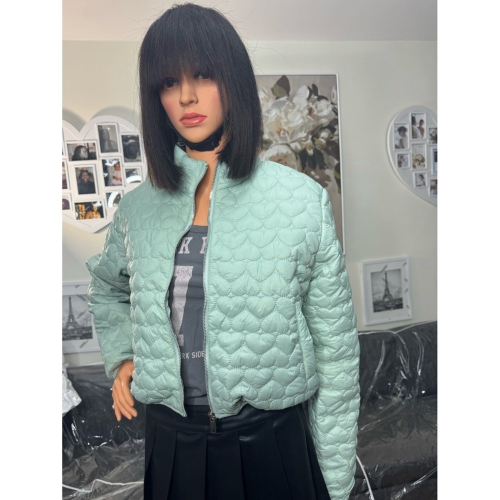 NWT Quilted Scallop-Pattern Puffer Jacket in Mint